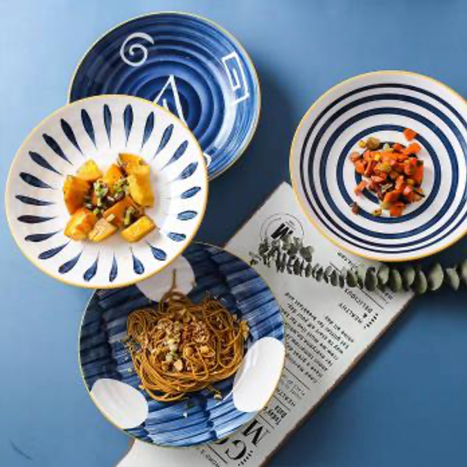 Hand-Painted Japanese 16-Piece Tableware Set